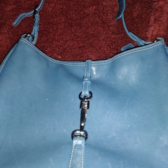 Coach purse - Picture 2 of 6